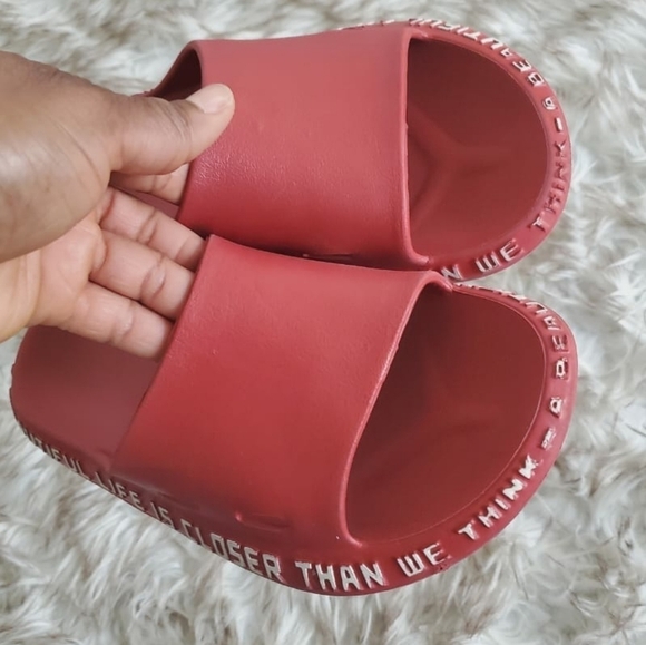 Unisex Summer Slippers Beach Slide Sandals Flip Flops Words Soft Sole 🌴 - Picture 6 of 8